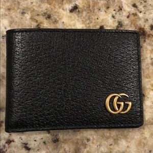 Gucci bifold wallet mens